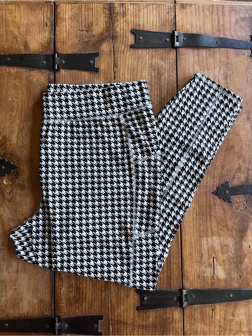 Houndstooth Leggings‎ - Black & White
